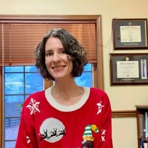 Meet your Posher, Jennifer